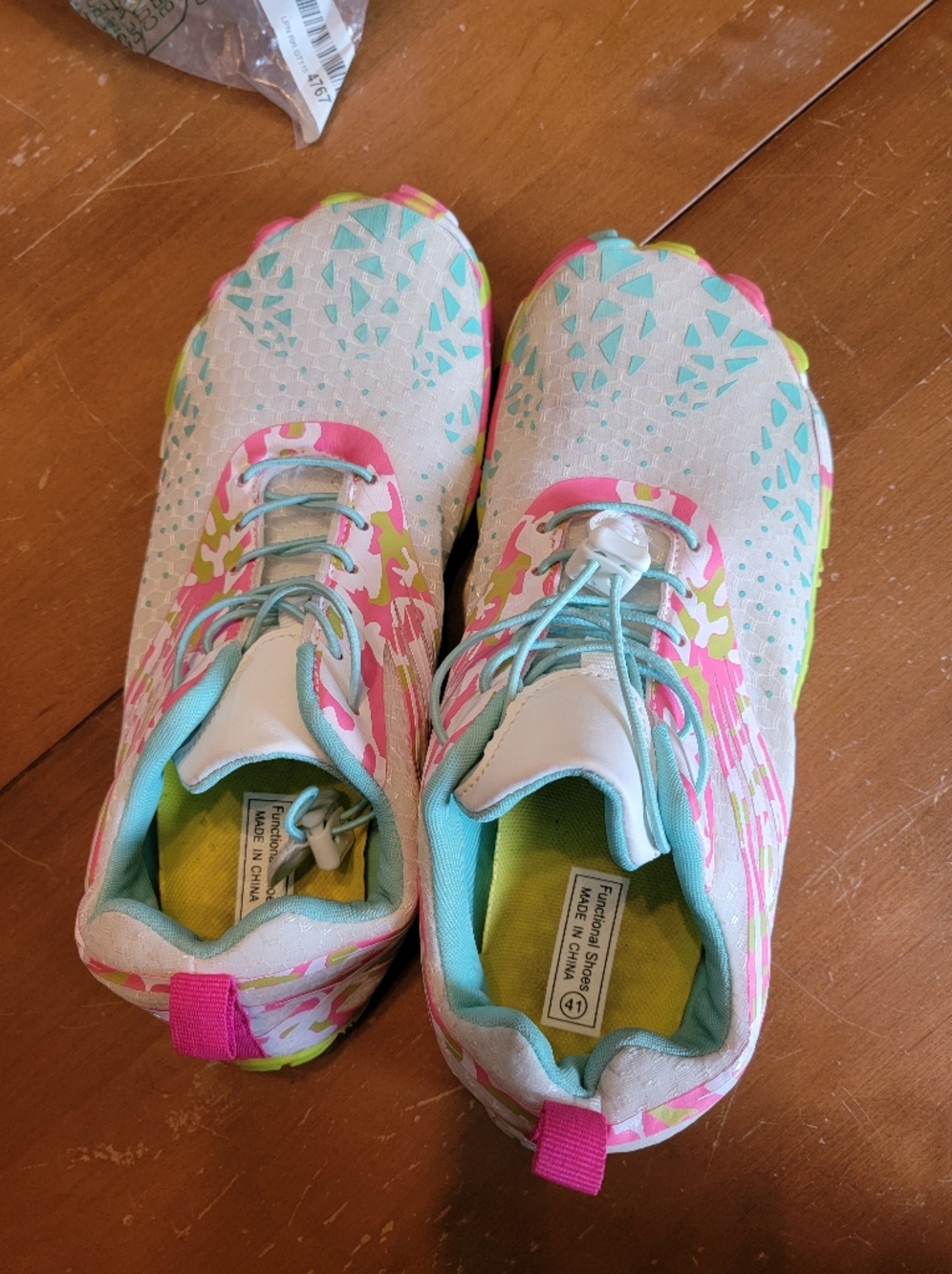 Women’s Lightweight White Pink Aqua Quick Dry Water Shoes Size 9.5 - Picture 3 of 8